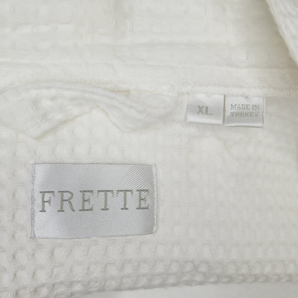 Frette Waffle Robe - Picture 3 of 12